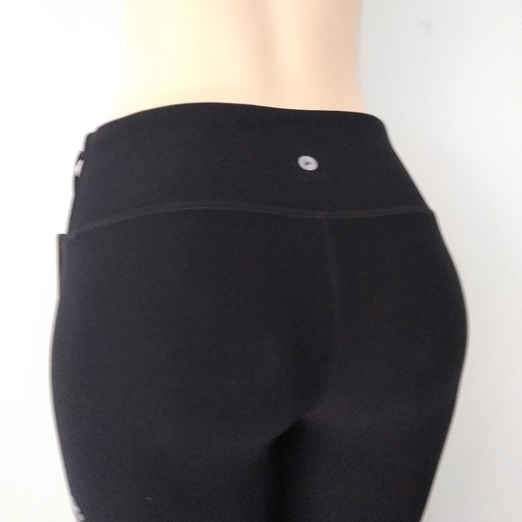 90 Degree by Reflex color contrast Design Leggings - Picture 12 of 14